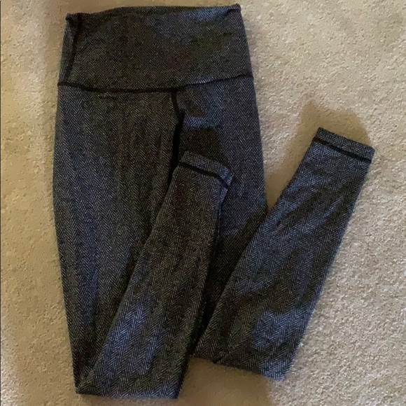 lululemon size 6 leggings - Picture 1 of 4